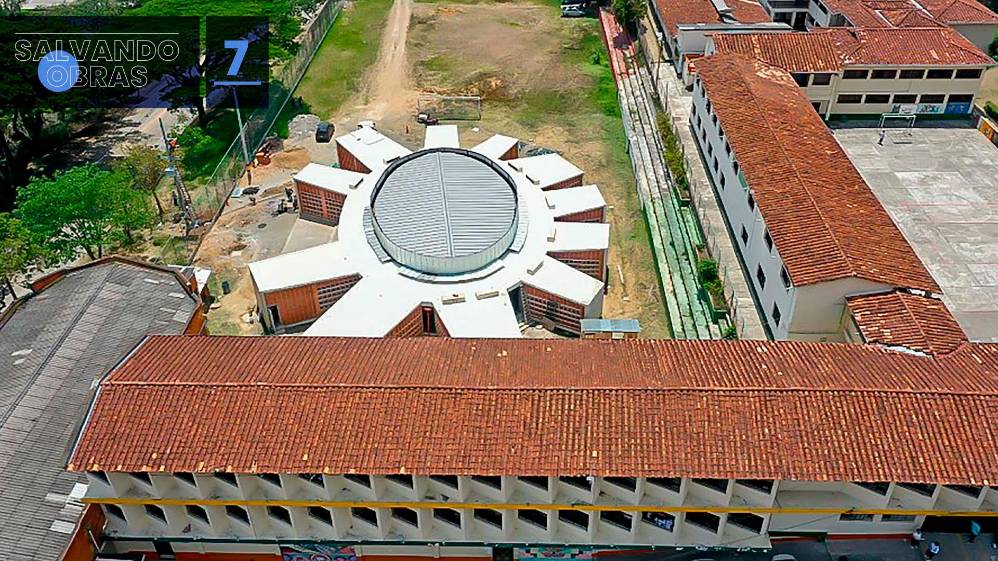 Actualmente, la Escuela tiene una permanente presencia en la vida cívica, social, cultural y religiosa del municipio, donde se han institucionalizado con la banda de música, las retretas mensuales, los conciertos de Semana Santa y de Navidad. Además, a la fecha ya ha participado en más de 40 encuentros de bandas y coros, 12 concursos nacionales y 3 giras internacionales en Ecuador, España y Estados Unidos. En la foto, la Banda Municipal en la retreta mensual - Marzo de 2025.