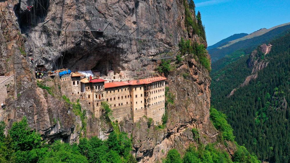 El Monasterio de Sumela esta ubicado en un acantilado a una altitud de aproximadamente 1.200 metros. Foto Getty