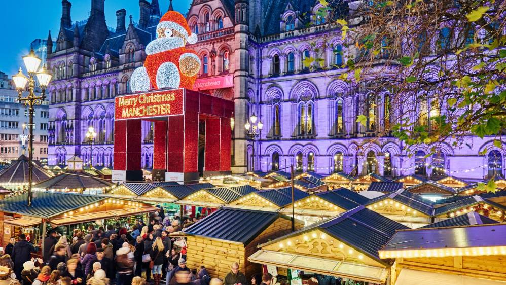 En el Reino Unido, edificios y parques están iluminados para el disfrute de propios y extraños. FOTO GETTY