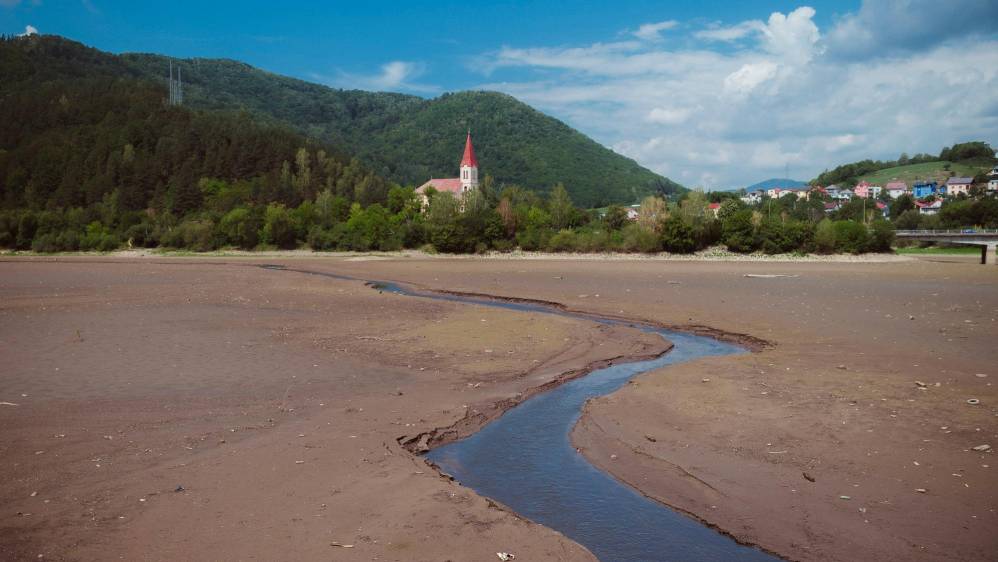 El embalse de agua dulce de Ruzin en Eslovaquia está a punto de secarse debido a las sequías severas. Foto: Getty