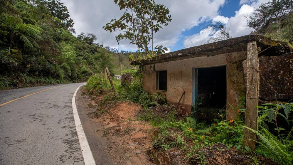 Estas casas abandonadas son comunes en las zonas rurales de Granada y San Carlos. Foto: Carlos Velásquez.