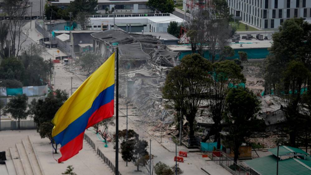 222.780 metros cúbicos de escombros dejó implosión de edificio de MinDefensa