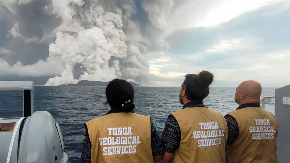 Los organismos geológicos de Tonga pendientes de las afectaciones causadas por la erupción del volcán. Foto: Servicio geológico de Tonga.