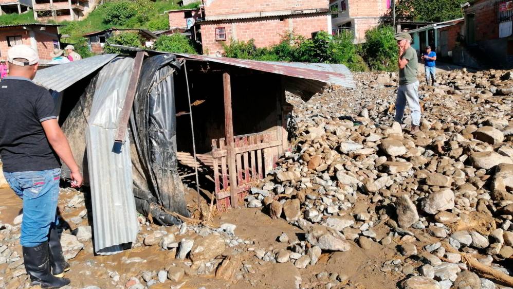 Hubo afectaciones en sectores como barrio Fundungo, el cual tuvo que ser evacuado en su totalidad por la creciente de las quebradas la Tirana y Fundungo. Foto Cortesía Briceño Estéreo