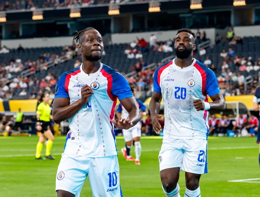 La selección de Haití, que no se clasificaba al Mundial hace 52 años, vestirá el uniforme de una marca colombiana. Foto: GETTY