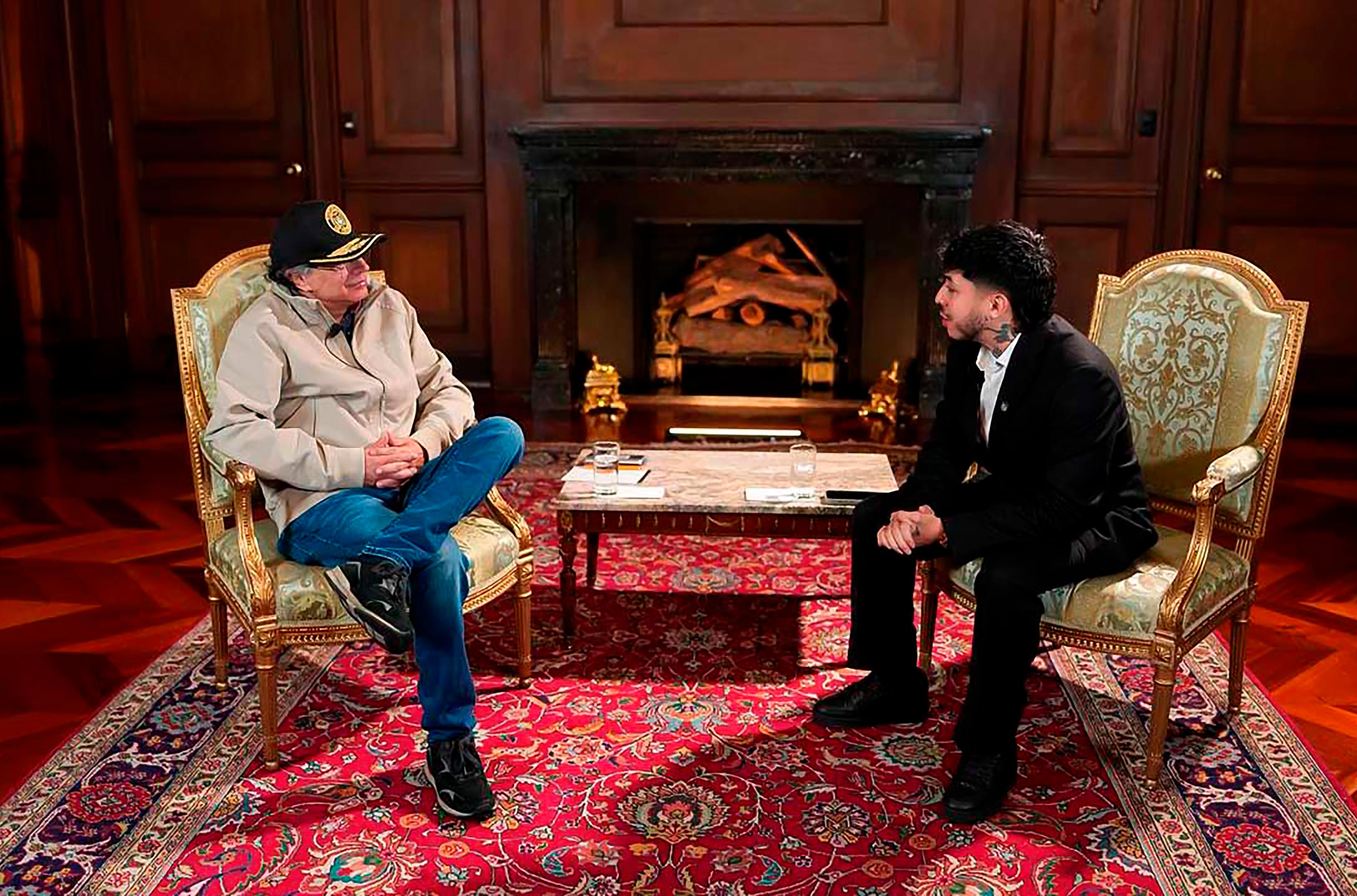 Luego de su transmisión con Petro, Westcol revela fecha de su encuentro con Álvaro Uribe