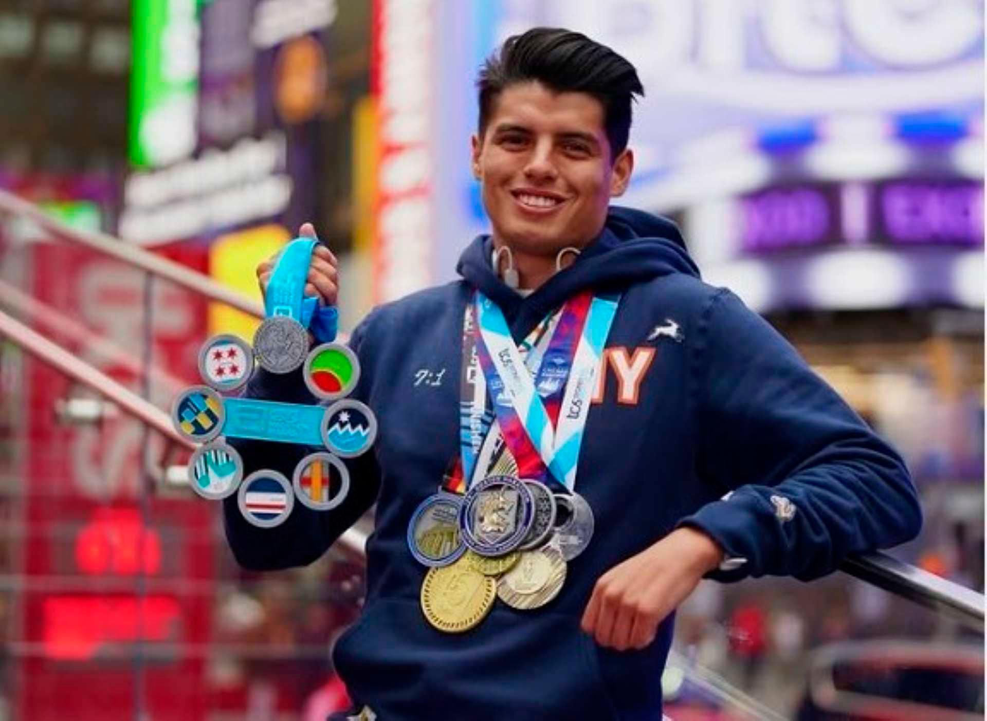 Martín Aldas, el rookie colombiano que disputó siete maratones en nueve meses, una hazaña de marca mundial