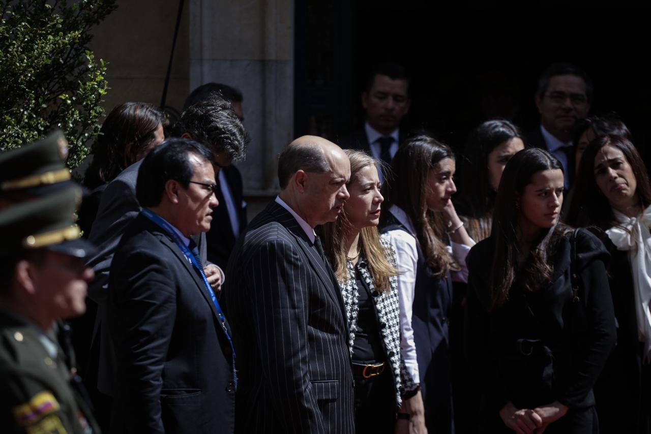 El exvicepresidente Germán Vargas Lleras ya es velado en el Palacio San Carlos de la Cancillería