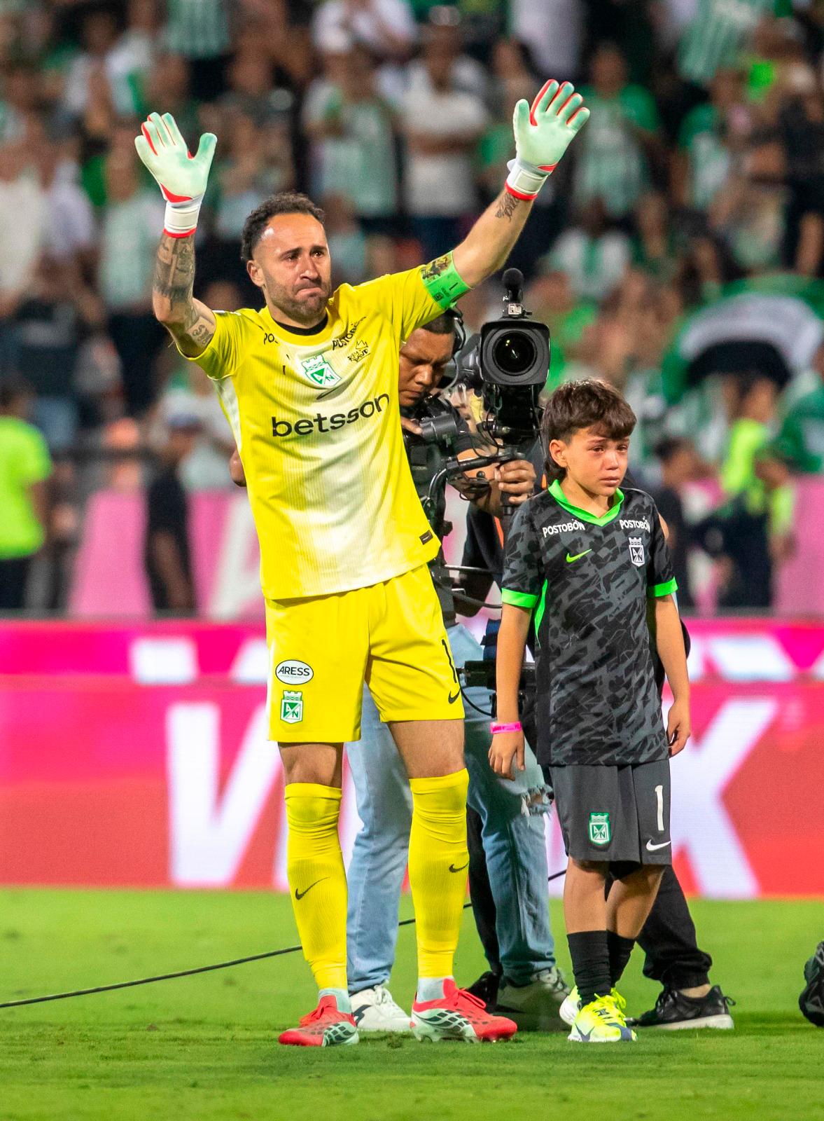 De la ovación en el Atanasio a la concentración en Bogotá: David Ospina ya late en modo Mundial