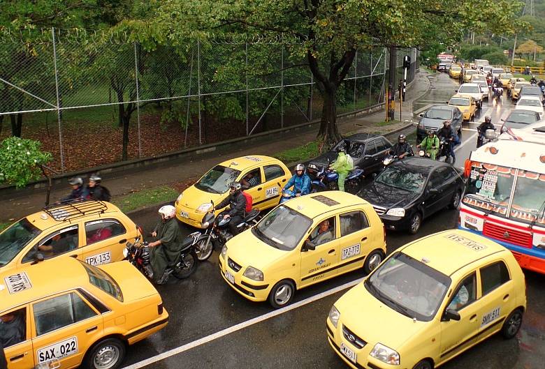 Puente Punto Cero, uno de los lugares con más congestión vehicular esta mañana.