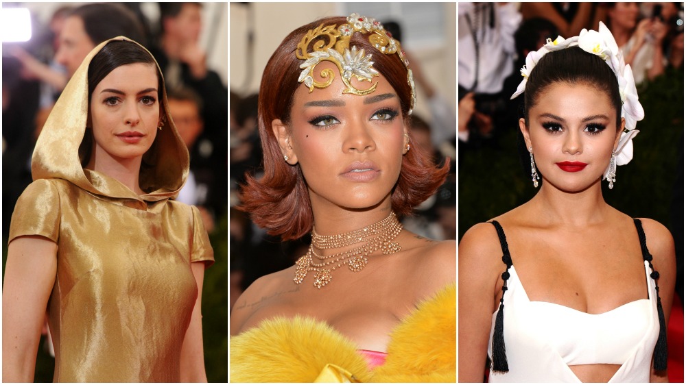 Accesorios que llamaron la atención Anne Hathaway, Rihanna y Selena Gómez. FOTOS AP