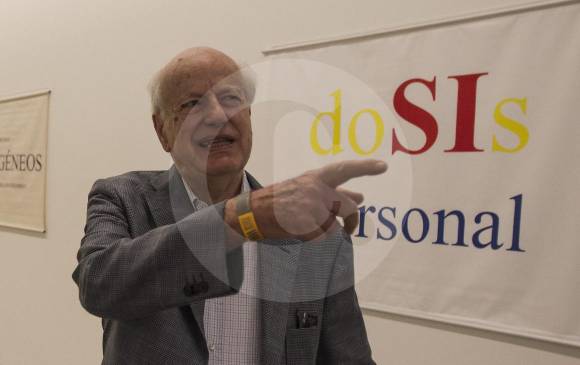 El crítico italiano está en Medellín, invitado por la Universidad de Antioquia. FOTO jaime pérez.