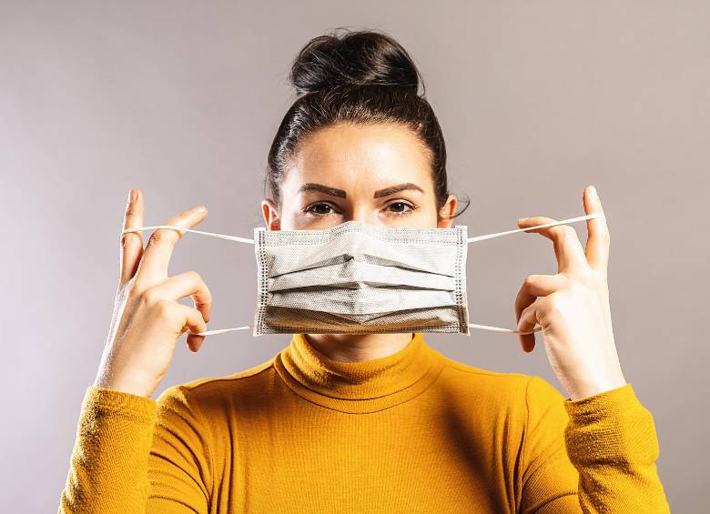 Los dermatólogos insisten en que el uso del tapabocas es muy importante, cualquier lesión que produzca se puede tratar. FOTO sstock