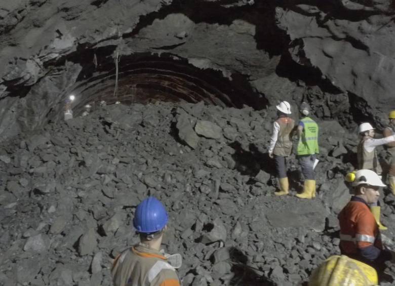 Concluye excavación del túnel de Tesalia. Foto: Cortesía