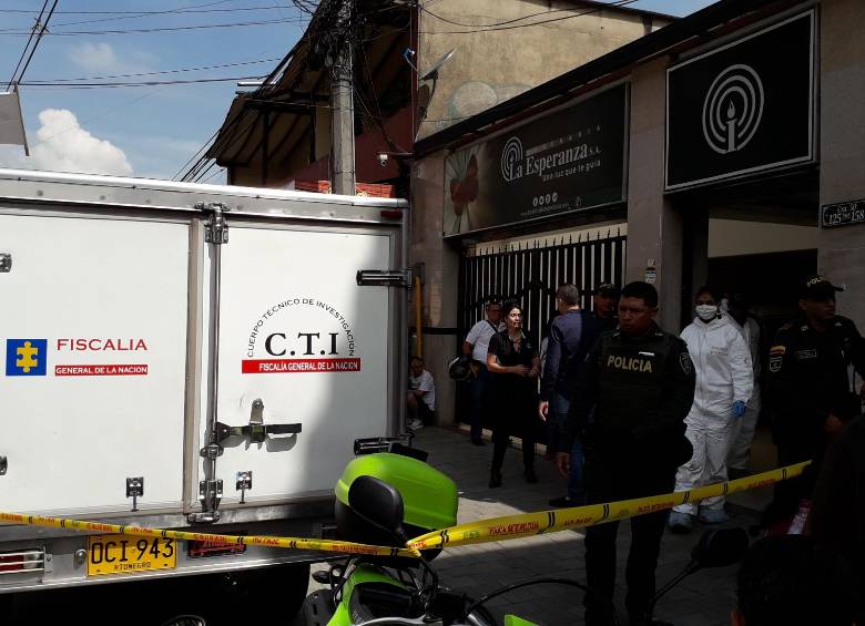 Diligencia judicial del crimen en el municipio de Caldas que ocurrió en diciembre pasado FOTO ARCHIVO Q´HUBO MEDELLÍN