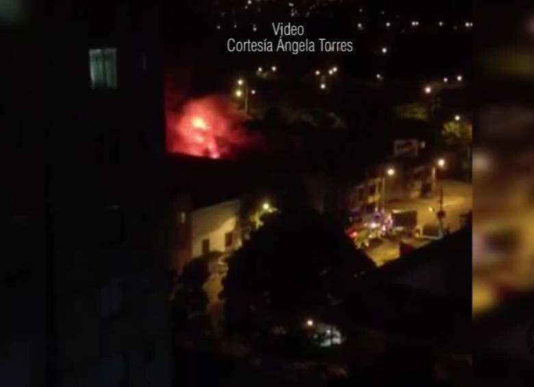 Se incendió bodega con madera en el centro de Medellín