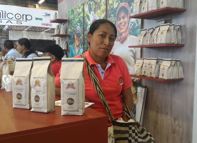 El café conecta con la tierra y es un escudo contra la violencia