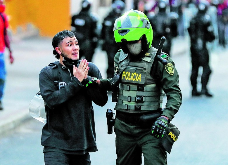 Ciudadanos en diversas partes del país se han movilizado en contra del abuso policial. FOTO Jaime Pérez
