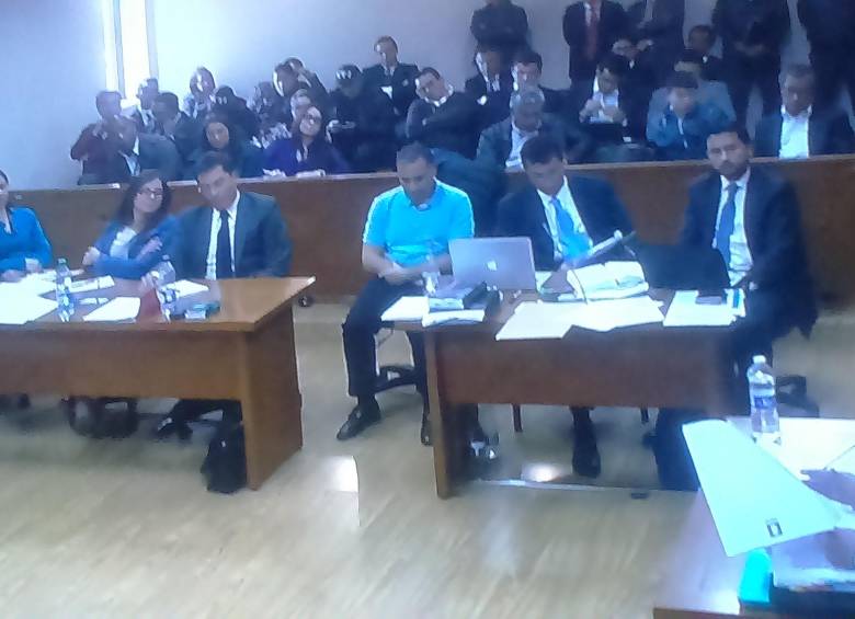 Para el despacho, el ente acusador logró demostrar que era necesario imponer una medida de aseguramiento contra el empresario, mientras se resuelve su situación judicial.FOTO COLPRENSA