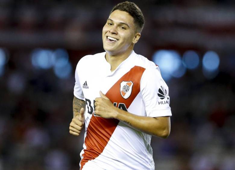 El colombiano Juan Fernando Quintero regresó al país. FOTO GETTY