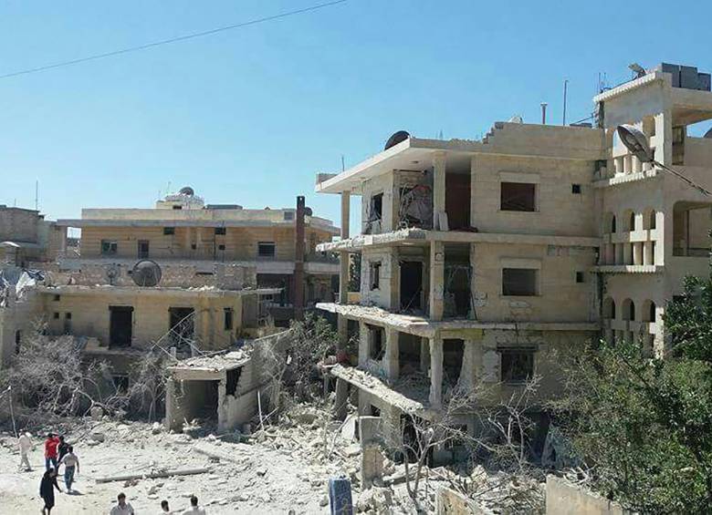 Panorámica del la estructura del hospital materno-infantil que fue bombardeado este viernes en Siria. FOTO AFP