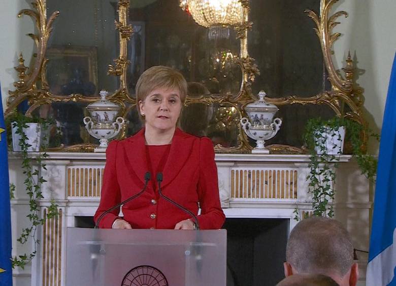 La ministra principal del Gobierno escocés, Nicola Sturgeon, dijo que “es altamente probable” que se convoque otro referéndum de independencia en Escocia. FOTO REUTERS