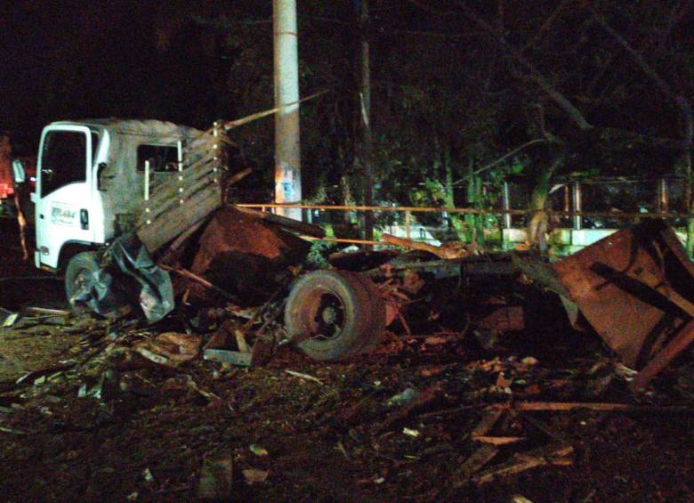 Detonan carrobomba en estación de policía de Santander de Quilichao. Foto:Colprensa.