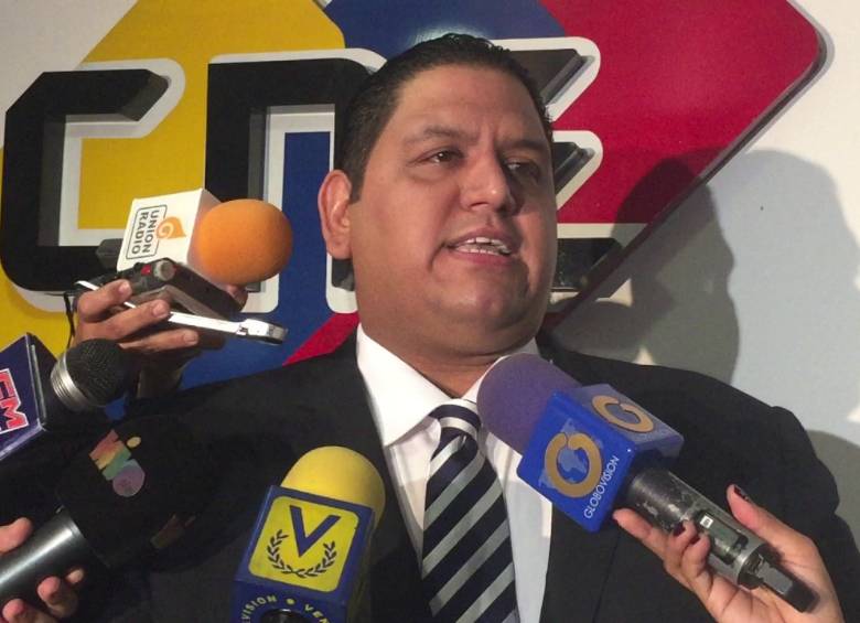 Foto: Luis Emilio Rondón, uno de los cinco miembros del Consejo Nacional Electoral de Venezuela, de tendencia opositora. Foto: Cortesía 
