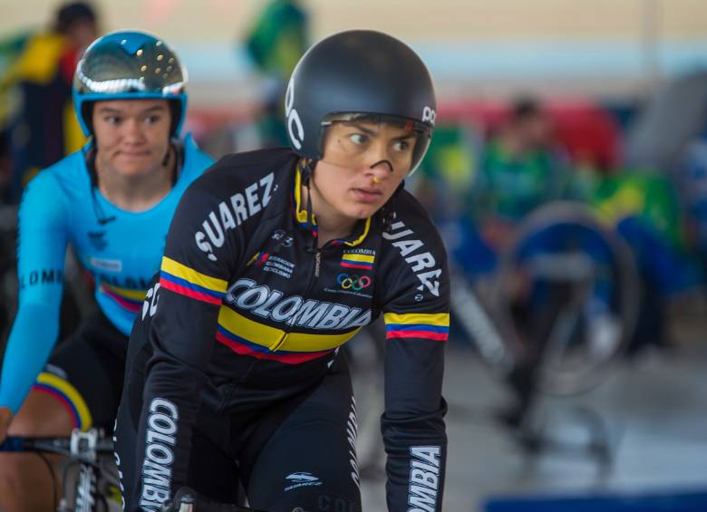 Diana García (al frente) y Martha Bayona (al fondo) se encargaron de aportarle a Colombia otro oro en la lucha por el liderato con Brasil. FOTO cortesía JUegos Suramericanos Cochabamba