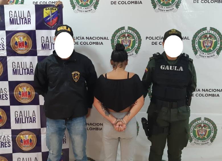 La mujer fue enviada a un centro carcelario. FOTO Cortesía Gaula de la Policía