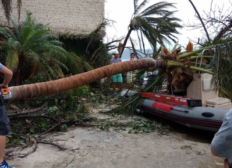 Así quedó la mansión del multimillonario Richard Branson tras paso del Irma