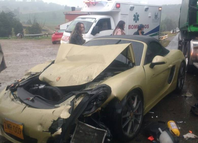 Impresionantes videos de accidente de carros de lujo en Bogotá
