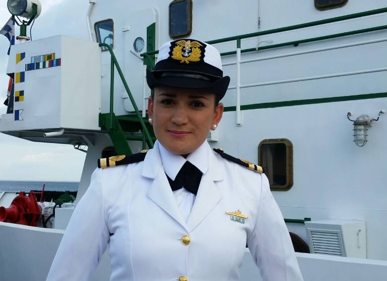 TENIENTE ROSSNY CARRANZA