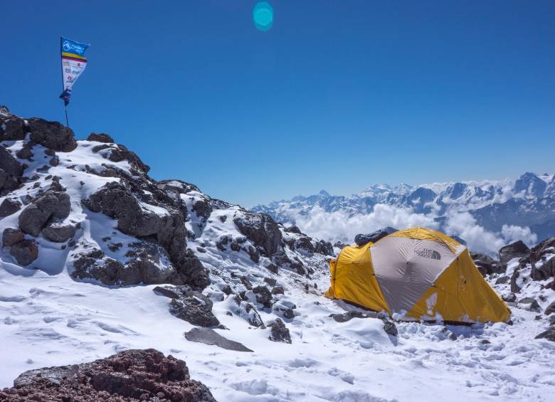 Tres paisas en el Elbrus