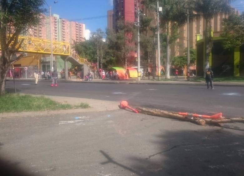 Estudiantes denuncian ingreso de tanqueta del Esmad a la U. de A.
