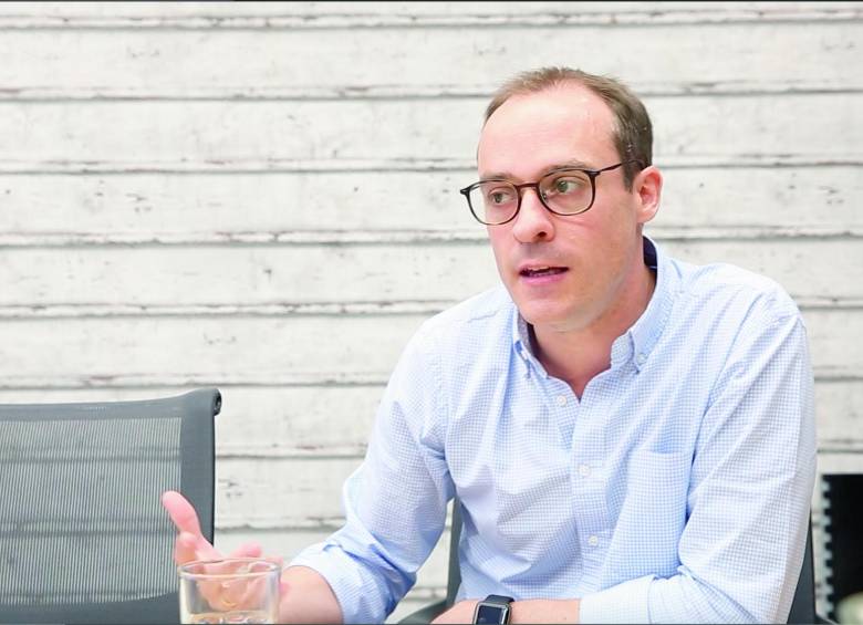 De acuerdo con Nicolás Pardo, gerente general de Uber, 60 % de los socios conductores son cabeza de familia. FOTO cortesía