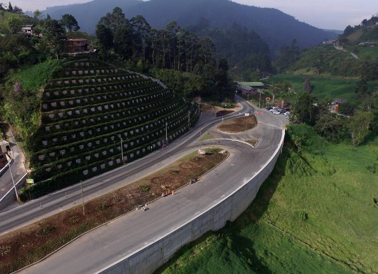 Esta obra mejorará la movilidad entre Medellín y los municipios del Suroeste. Foto Cortesía Invías