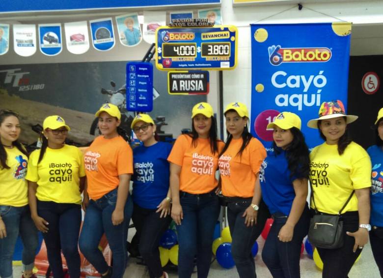 En la caseta de Baloto del Éxito de Barranquilla se vendió el boleto ganador de 46 mil millones de pesos. Foto: Cortesía IGT.