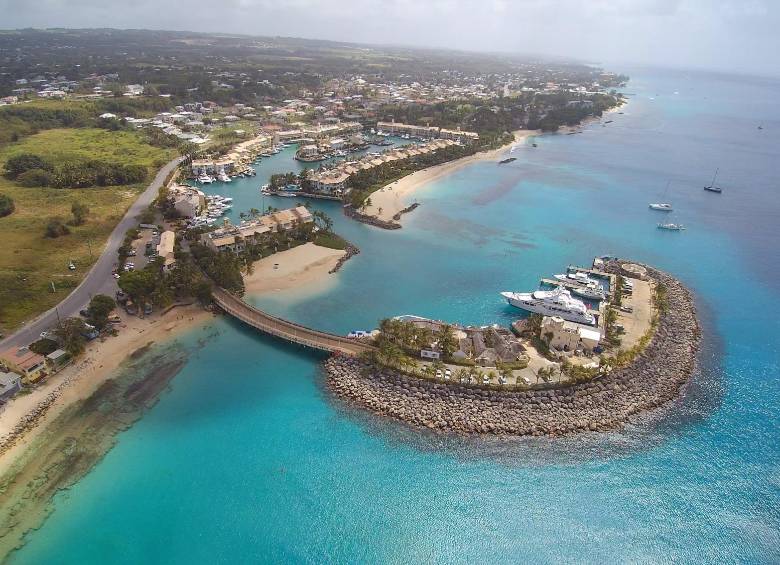 Barbados exhibe su oferta a los paisas