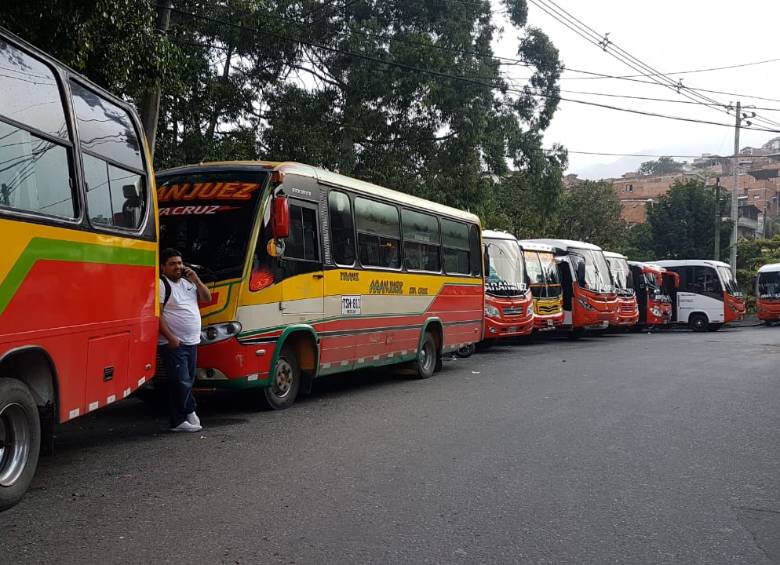 Un bus en esta ruta hace un promedio de ocho viajes diarios. FOTO CORTESÍA