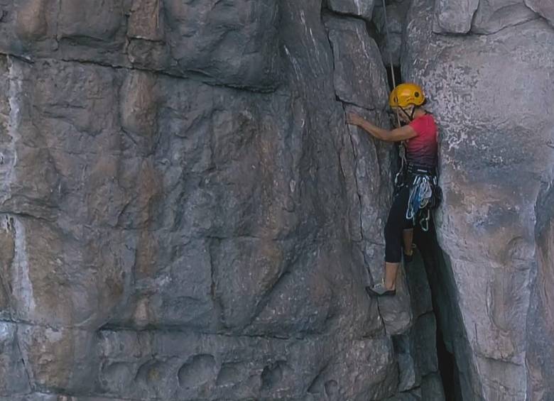 ¡Colombiana está a una cumbre de la hazaña!