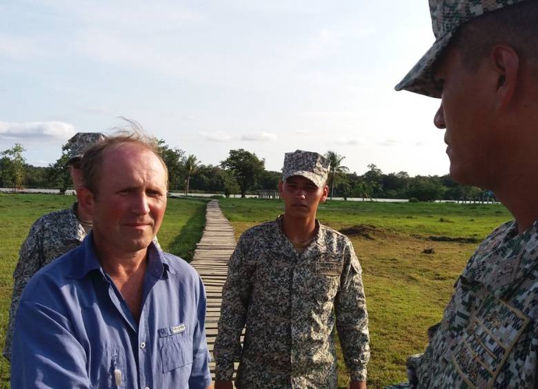 Ejército encontró a ciudadano ruso que habría estado en poder del Eln. FOTO @saludhernandezm
