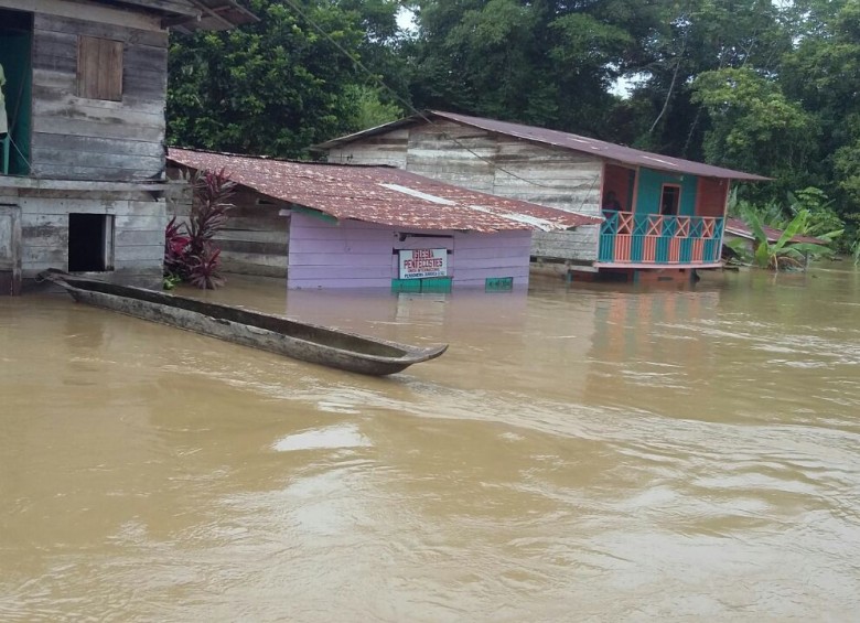 Todas las calles del corregimiento Boraudó están inundadas. Se busca la reubicación de este poblado. FOTO cortesía alcaldía