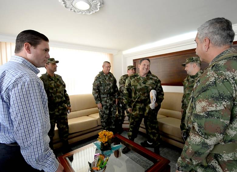 Se espera que después de las 6:30 de la tarde de este lunes se conozca la explicación del general Rubén Darío Alzate. FOTO CORTESÍA