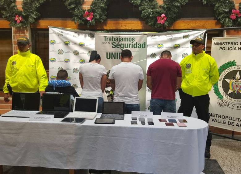Estas son las personas capturadas. FOTO CORTESÍA POLICÍA NACIONAL.