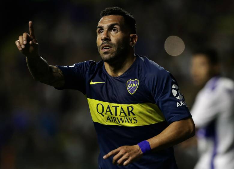 Carlos Tevez es uno de los referentes históricos de Boca Juniors, su regreso causó revuelo y ahora amplia su contrato con el club xeneize. FOTO AFP