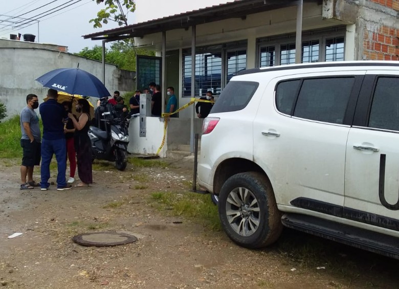 En esta casa de San Vicente del Caguán fue hallado el cuerpo de Mario Paciolla. FOTO Twitter @RicardoAreiza