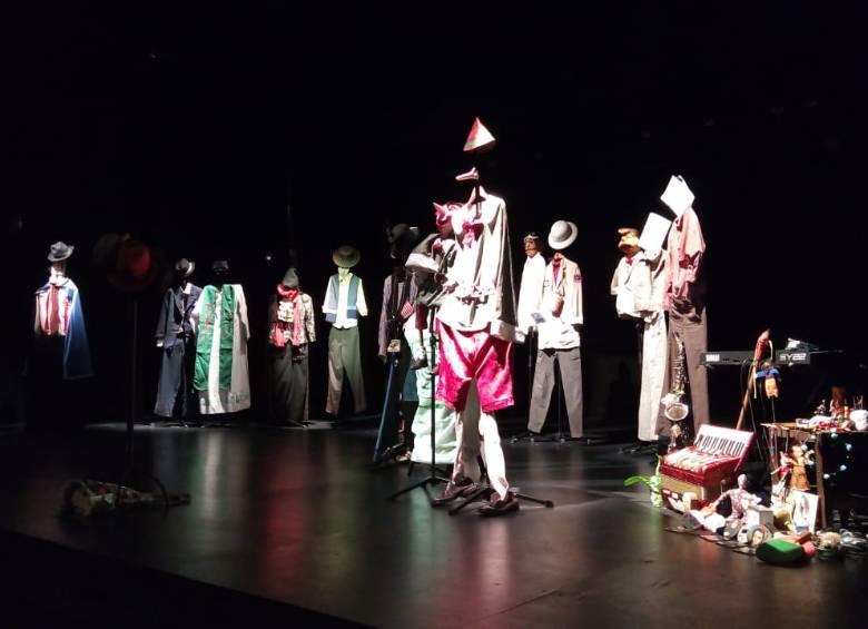 Como un homenaje, sus personajes subieron a escena. FOTO cortesía