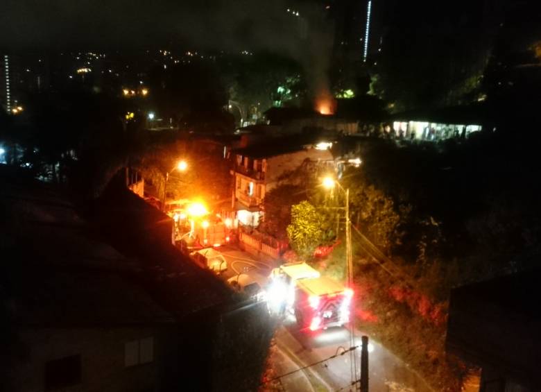 El incidente no dejó víctimas ni personas lesionadas. FOTO @londono_alejo