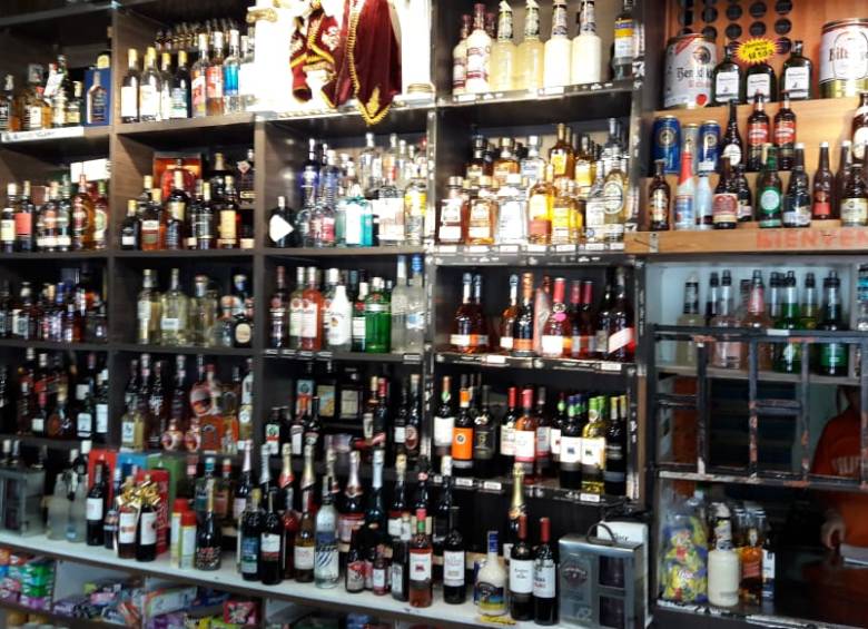 Tenga especial cuidado con la calidad del licor durante las fiestas. FOTO: Archivo